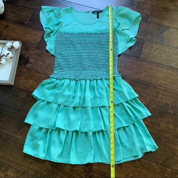 {BCBG} Larra Aqua Smocked Vintage Mini Dress Fit‎ Flare Ruffle Skirt Size Medium - Picture 6 of 7